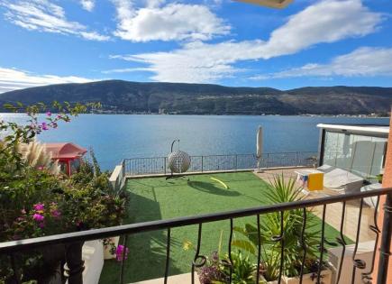 Wohnung für 200 000 euro in Herceg-Novi, Montenegro