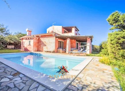 Villa para 1 200 000 euro en Stintino, Italia