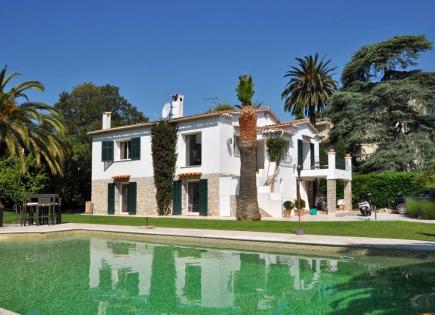 Villa pour 15 000 Euro par semaine à Antibes, France