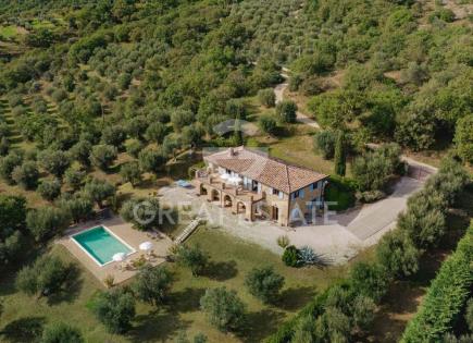 House for 1 450 000 euro in Tuoro sul Trasimeno, Italy