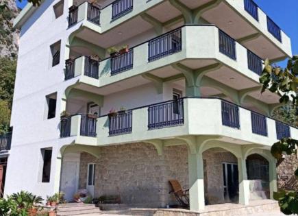 Maison pour 465 000 Euro à Sutomore, Monténégro
