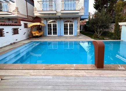 Villa für 1 185 600 euro in Cesme, Türkei