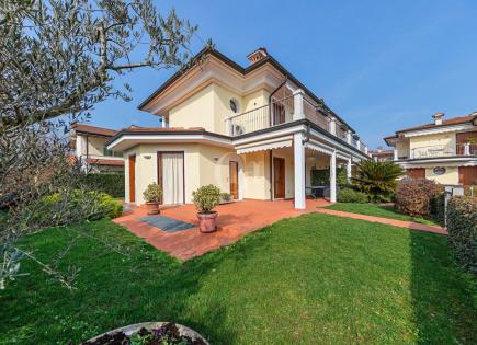 Appartement pour 520 000 Euro par le Lac de Garde, Italie