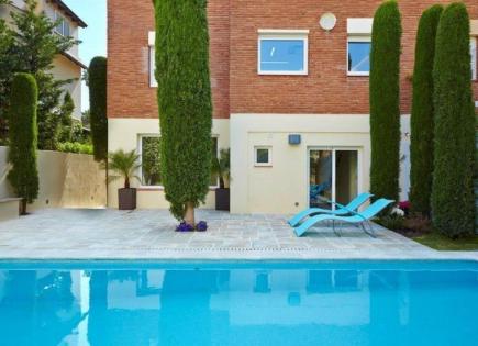 Chalet for 2 750 000 euro in Barcelona, Spain
