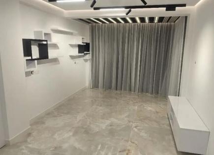 Piso para 3 000 euro por mes en Limasol, Chipre