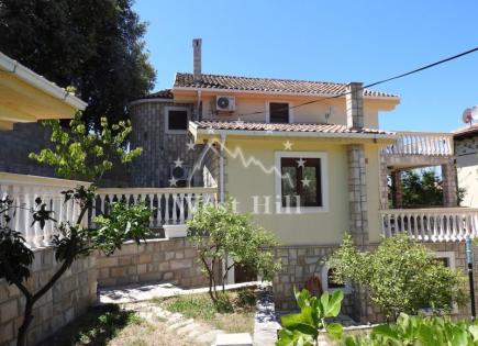 Casa para 350 000 euro en Utjeha, Montenegro