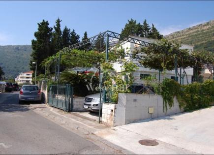 Casa para 260 000 euro en Petrovac, Montenegro