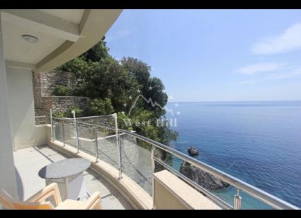 Appartement pour 420 000 Euro à Rafailovici, Monténégro