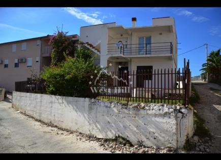 Casa para 250 000 euro en Šušanj, Montenegro