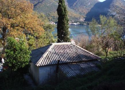Casa para 150 000 euro en Kamenari, Montenegro