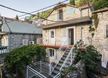 Casa per 322 000 euro a Lepetane, Montenegro
