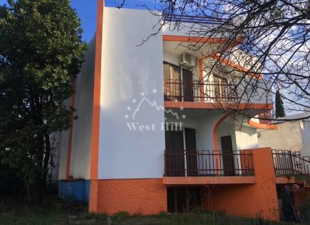 Haus für 230 000 euro in Dobra Voda, Montenegro
