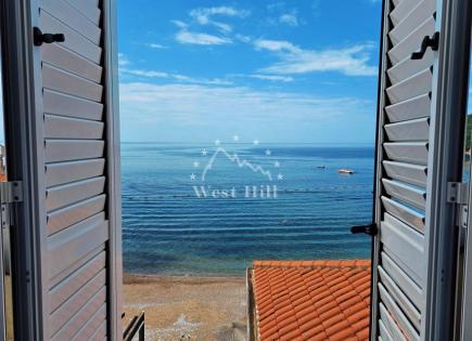 Apartamento para 455 000 euro en Budva, Montenegro