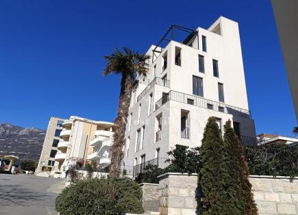 Apartment für 250 000 euro in Becici, Montenegro