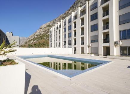 Apartamento para 185 000 euro en Dobrota, Montenegro