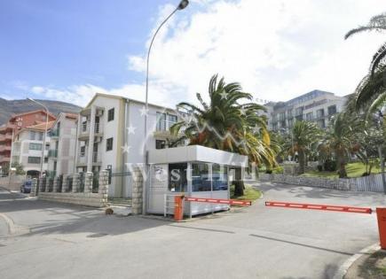 Hotel para 800 000 euro en Becici, Montenegro