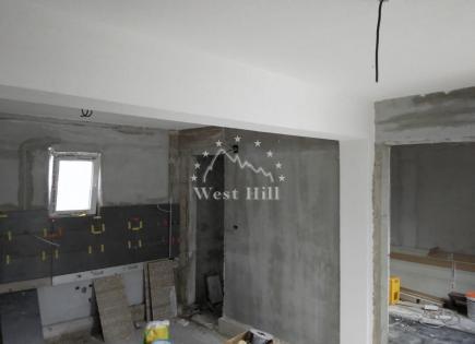 Maison pour 137 000 Euro à Tivat, Monténégro