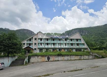 Hotel para 230 000 euro en Šavnik, Montenegro