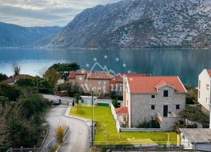 Terreno para 206 500 euro en Risan, Montenegro
