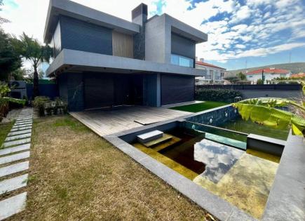 Villa for 1 250 000 euro in Cesme, Turkey