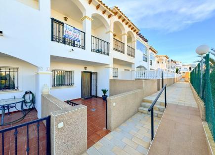 Casa adosada para 169 900 euro en Los Balcones, España