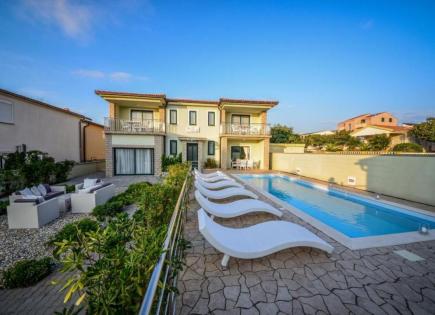 Hôtel pour 913 000 Euro à Zadar, Croatie