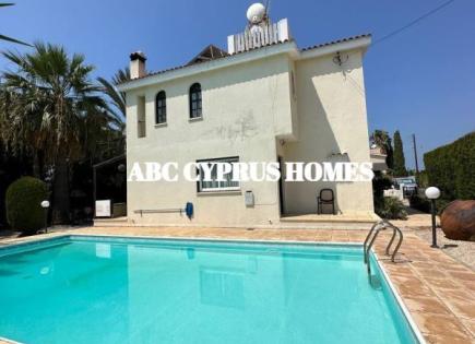 Villa para 450 000 euro en Coral Bay, Chipre