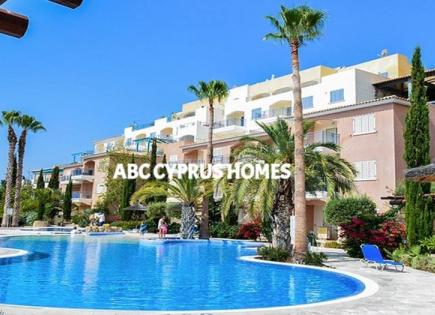 Flat for 300 000 euro in Paphos, Cyprus