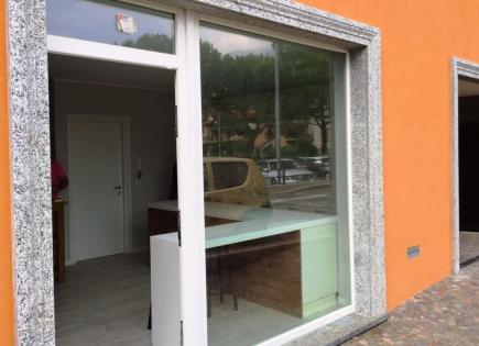 Bureau pour 150 000 Euro à Menaggio, Italie