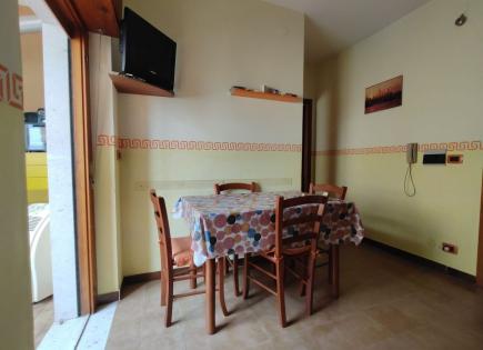 Flat for 32 000 euro in Scalea, Italy