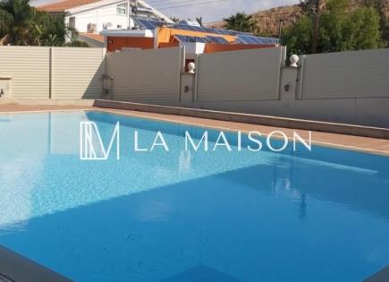 Casa para 700 000 euro en Nicosia, Chipre