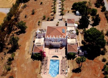 Haus für 1 950 000 euro in Nikosia, Zypern