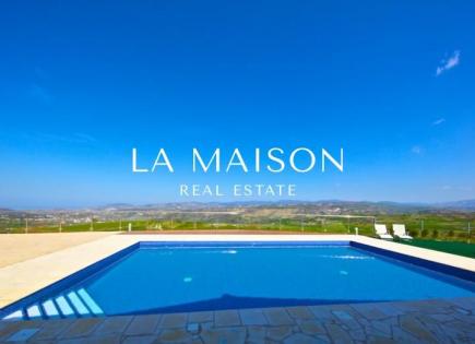 House for 775 000 euro in Paphos, Cyprus