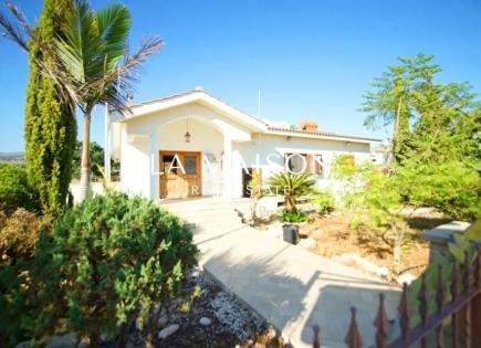 Maison pour 1 000 000 Euro à Paphos, Chypre