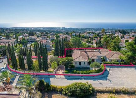 House for 1 050 000 euro in Paphos, Cyprus