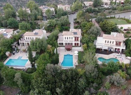 Casa per 825 000 euro a Paphos, Cipro