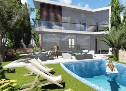 House for 1 098 000 euro in Paphos, Cyprus