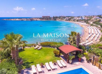 Casa per 2 800 000 euro a Paphos, Cipro