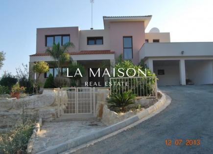 Casa para 1 200 000 euro en Pafos, Chipre