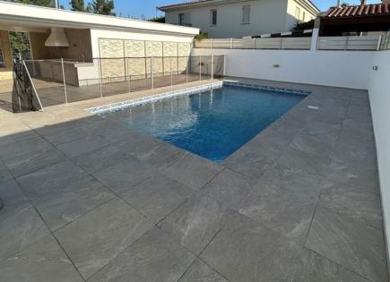 Casa para 700 000 euro en Nicosia, Chipre