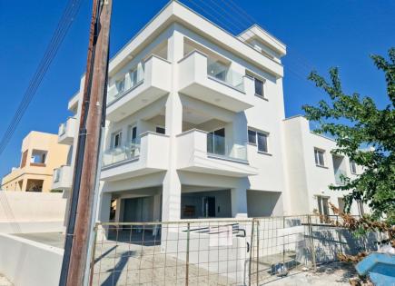 Apartment for 211 000 euro in Larnaca, Cyprus