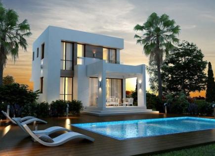 House for 450 000 euro in Famagusta, Cyprus