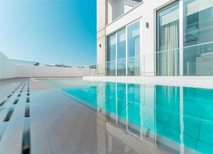 Maison pour 650 000 Euro à Famagouste, Chypre
