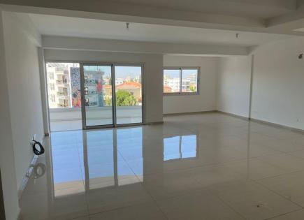 Appartamenti per 550 000 euro a Larnaca, Cipro