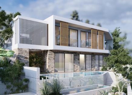 House for 690 000 euro in Paphos, Cyprus