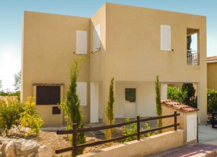 House for 395 000 euro in Paphos, Cyprus