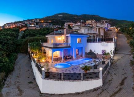 Villa for 480 000 euro in Alanya, Turkey