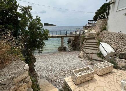 Flat for 160 000 euro in Utjeha, Montenegro