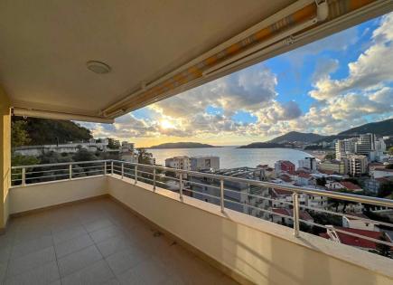 Flat for 465 000 euro in Rafailovici, Montenegro