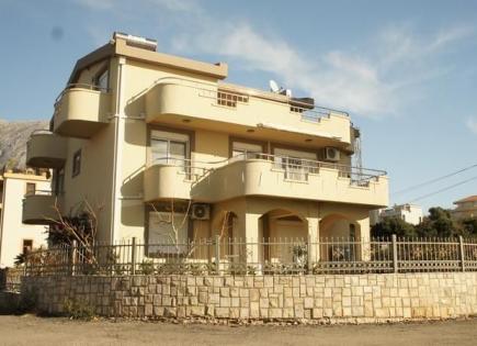 Appartement pour 252 000 Euro à Dobra Voda, Monténégro